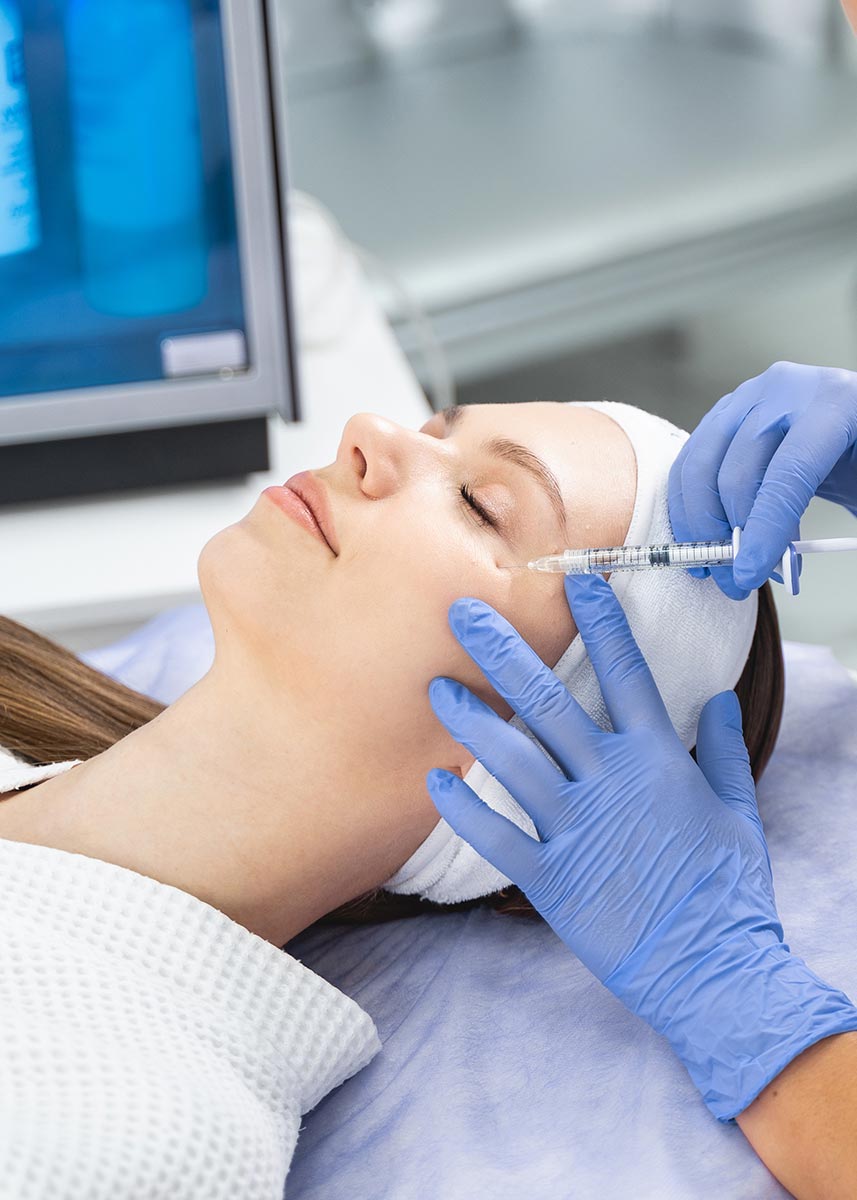 caucasian-woman-being-injected-an-under-eye-filler-2021-09-03-15-41-20-utc.jpg